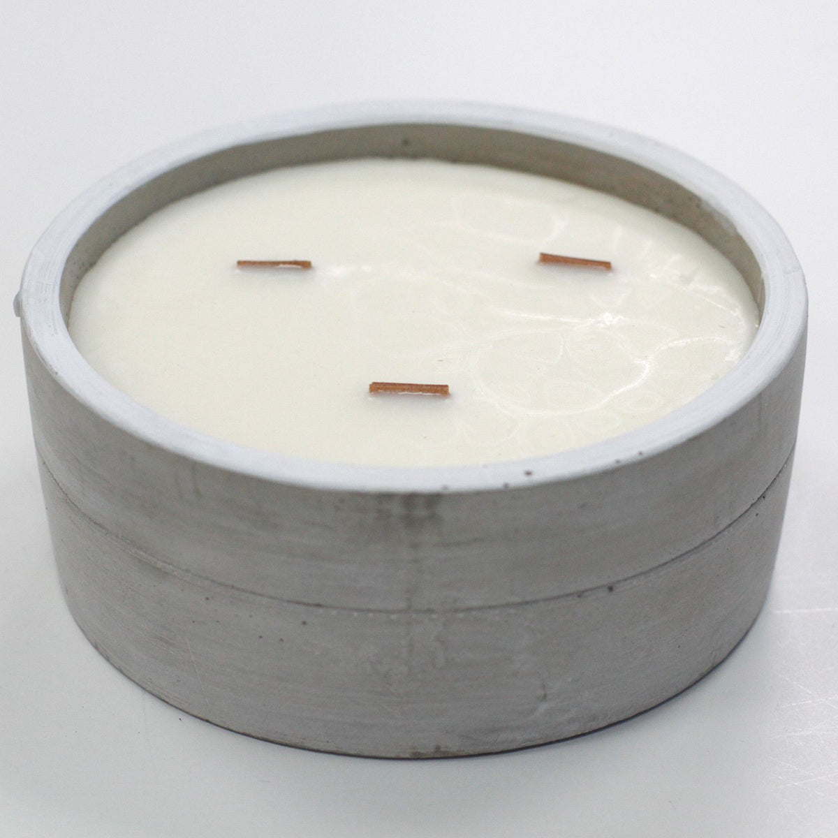 Large Round - Patchouli & Dark Amber - view 2