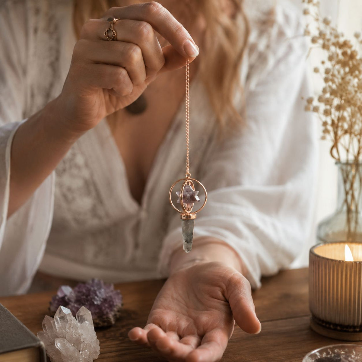 Cosmic Navigator - Two Piece Spinning Merkaba Star in Copper Pendulum - Amethyst & Labradorite - view 3