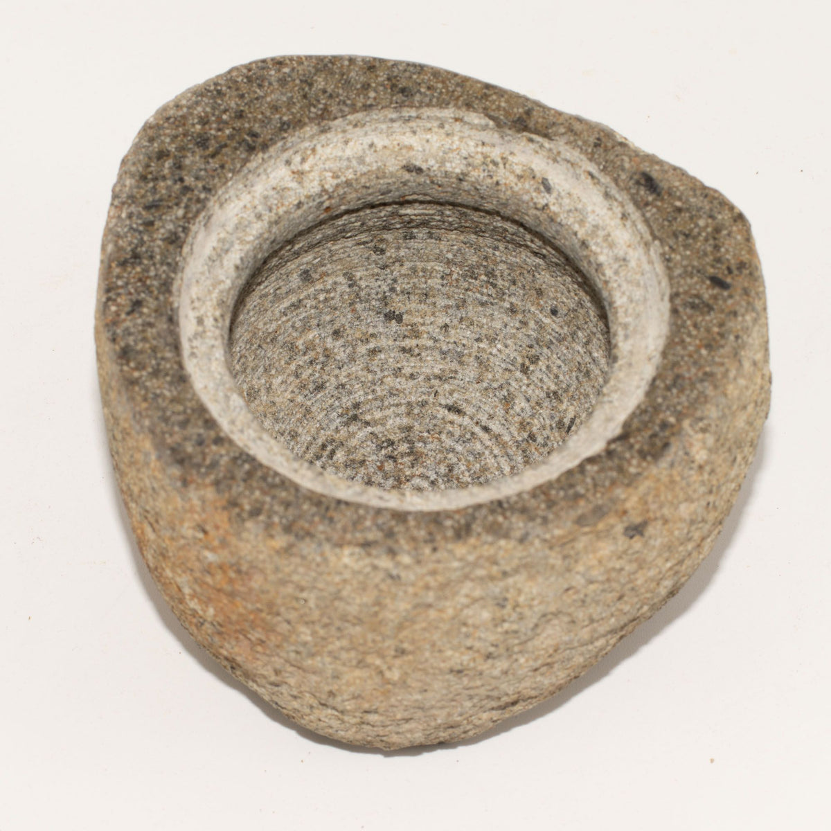 Medium grounding pot carved from a single riverstone, with a fitted stone lid, rough outside and smooth within - view 5