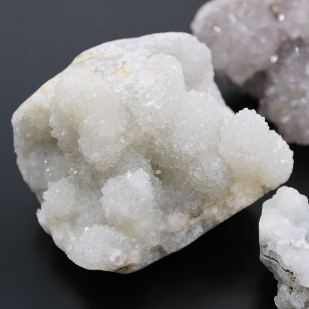 Raw finger quartz pieces, slim parallel crystal columns from a 1kg pack - view 3