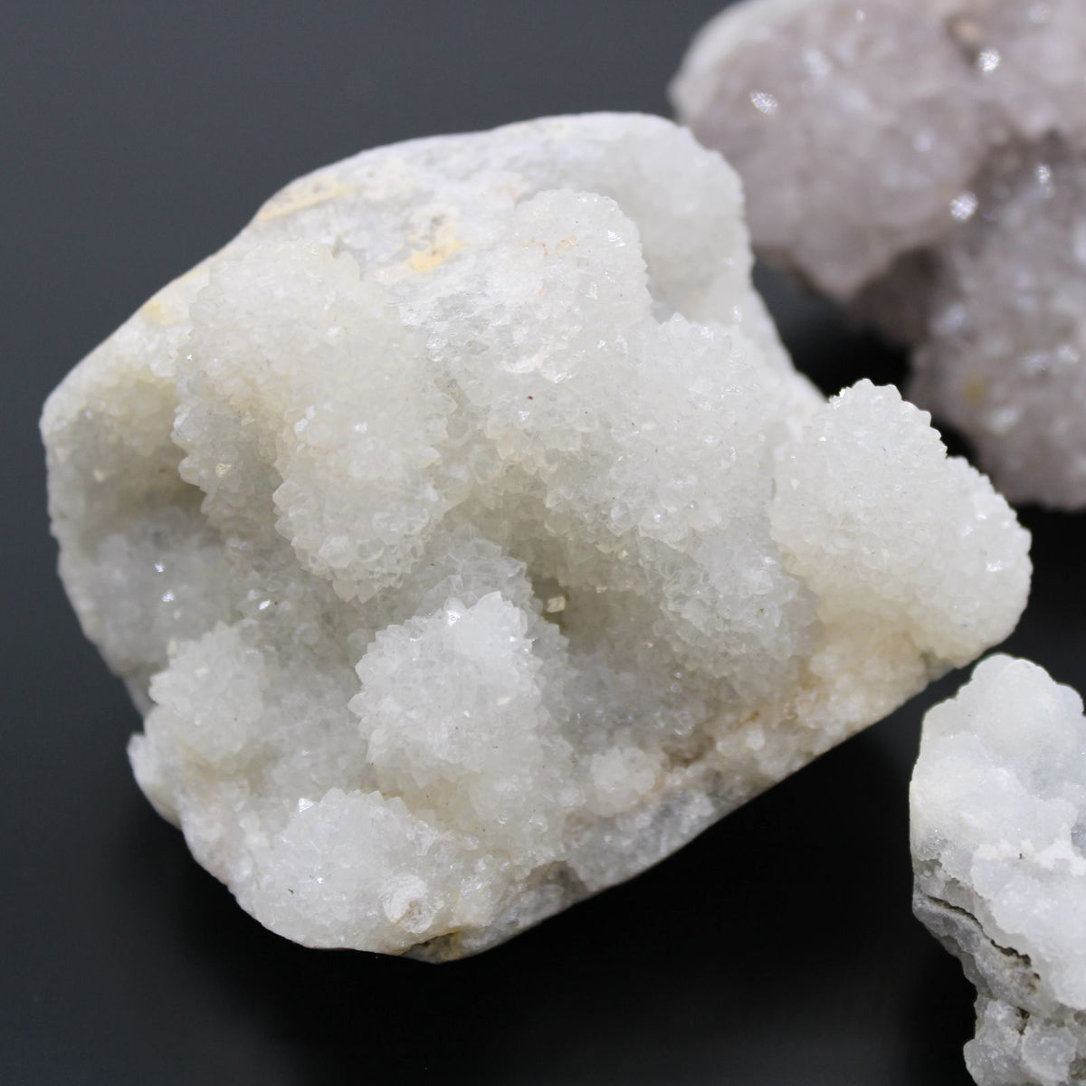 Raw finger quartz pieces, slim parallel crystal columns from a 1kg pack - view 3
