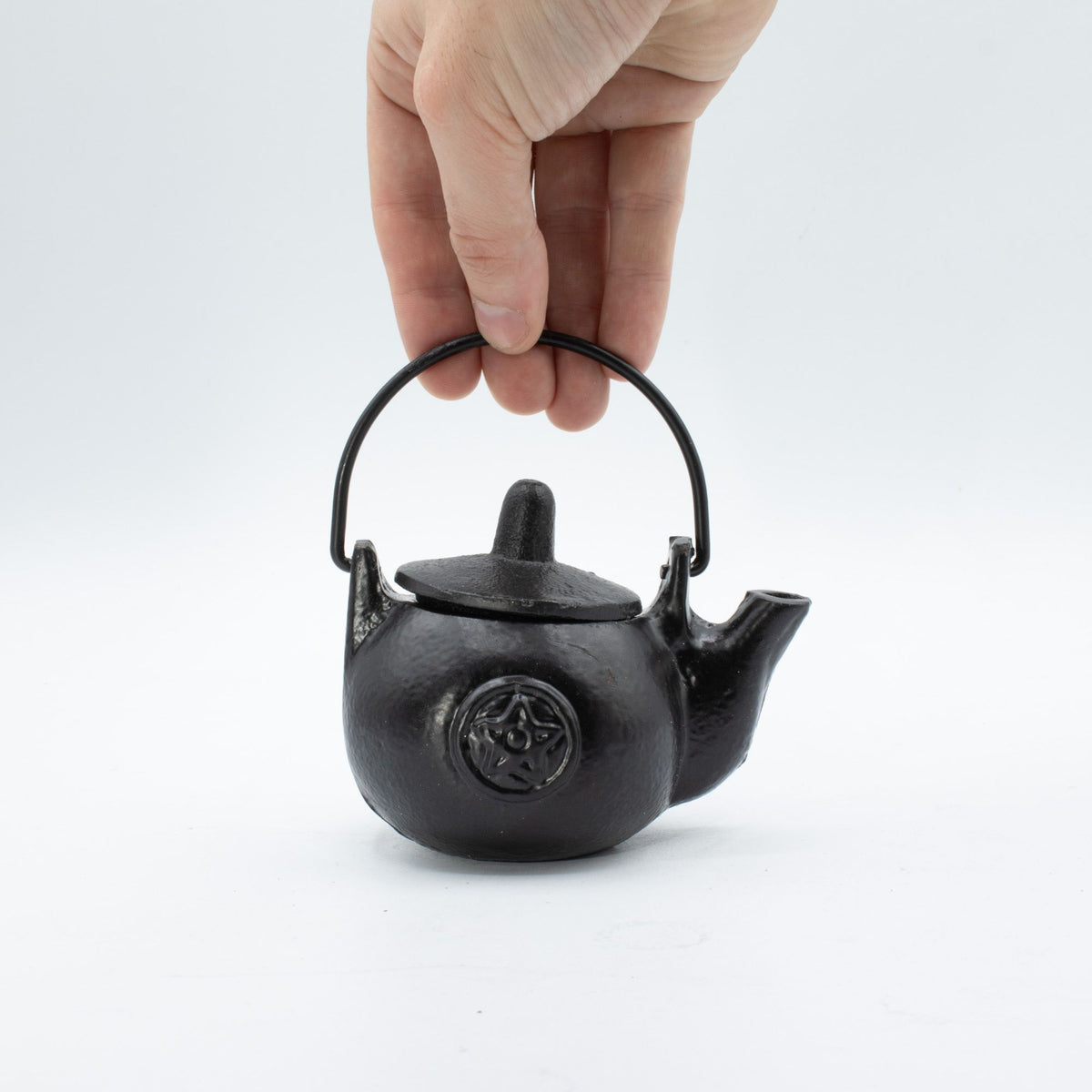 Small Cast Iron Ritual Pot - Pentagram - view 5