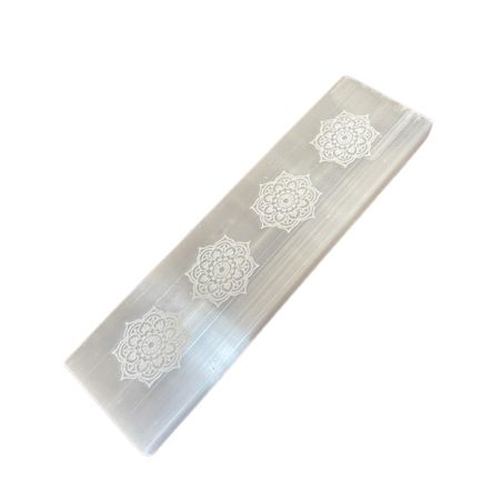 Flat bar selenite charging plate engraved with a mandala