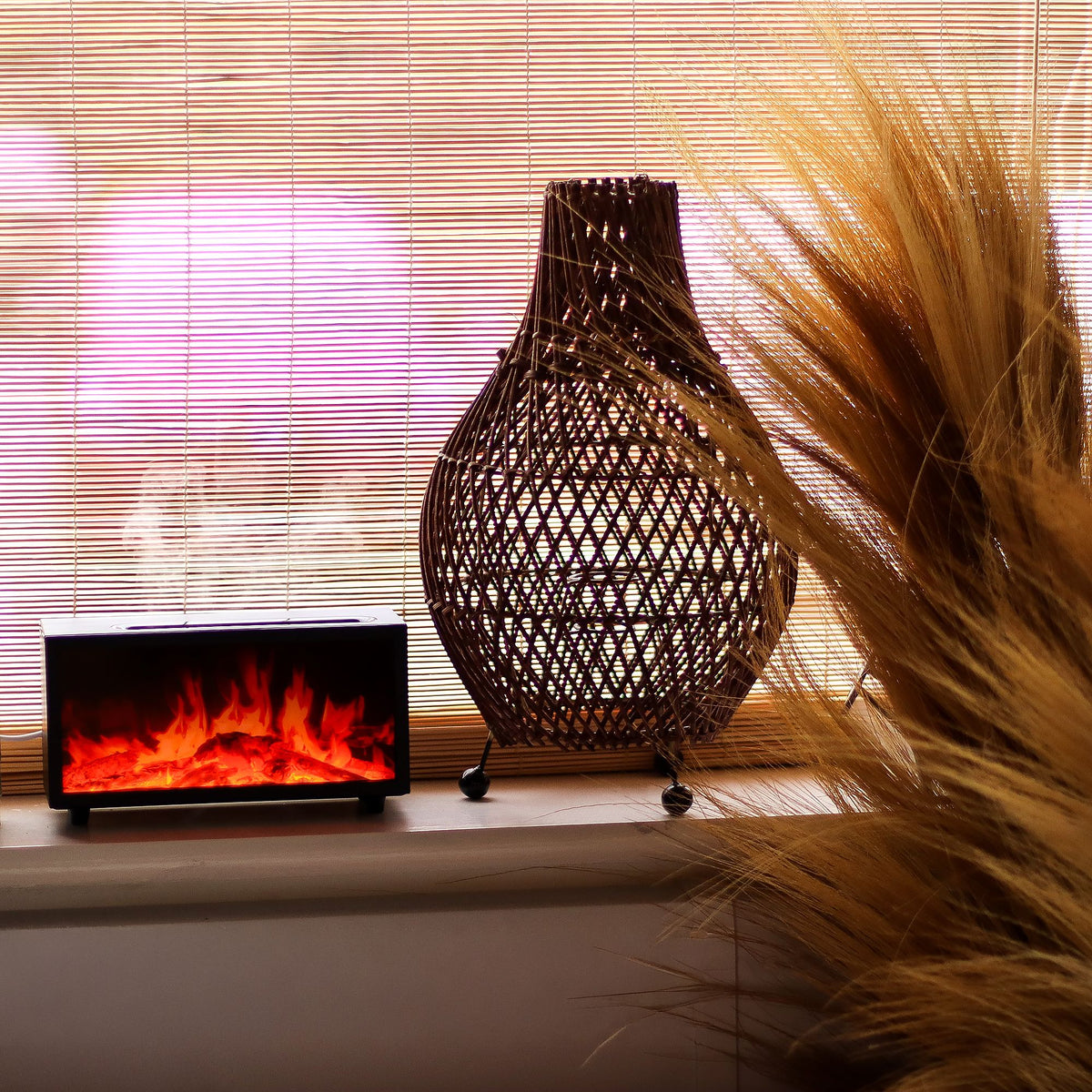 Flame effect aroma diffuser with birdsong in black - view 10