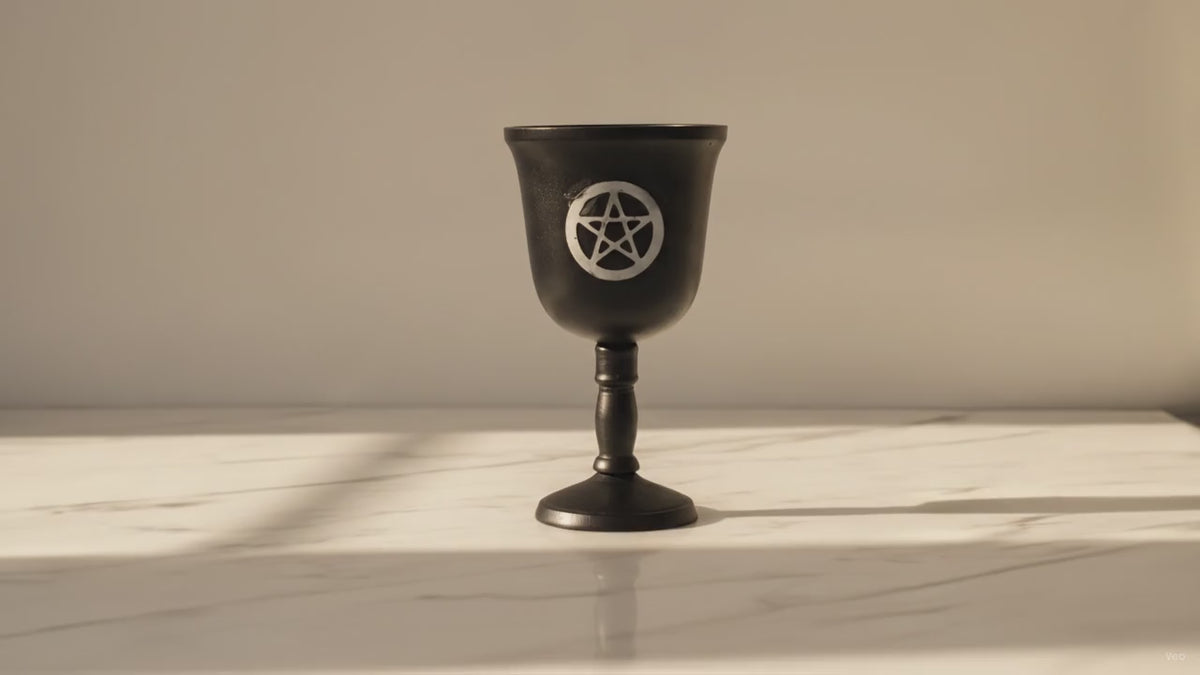 Iron Ritual Goblet - Pentagon - 20x11cm, slow close-up