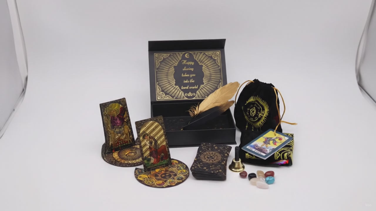 Gold Foil Tarot - Let the Magic Begin - Gift Set, slow close-up